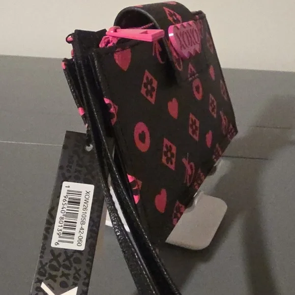 XOXO NWT Pink and Black Large Wristlet - Picture 3 of 7